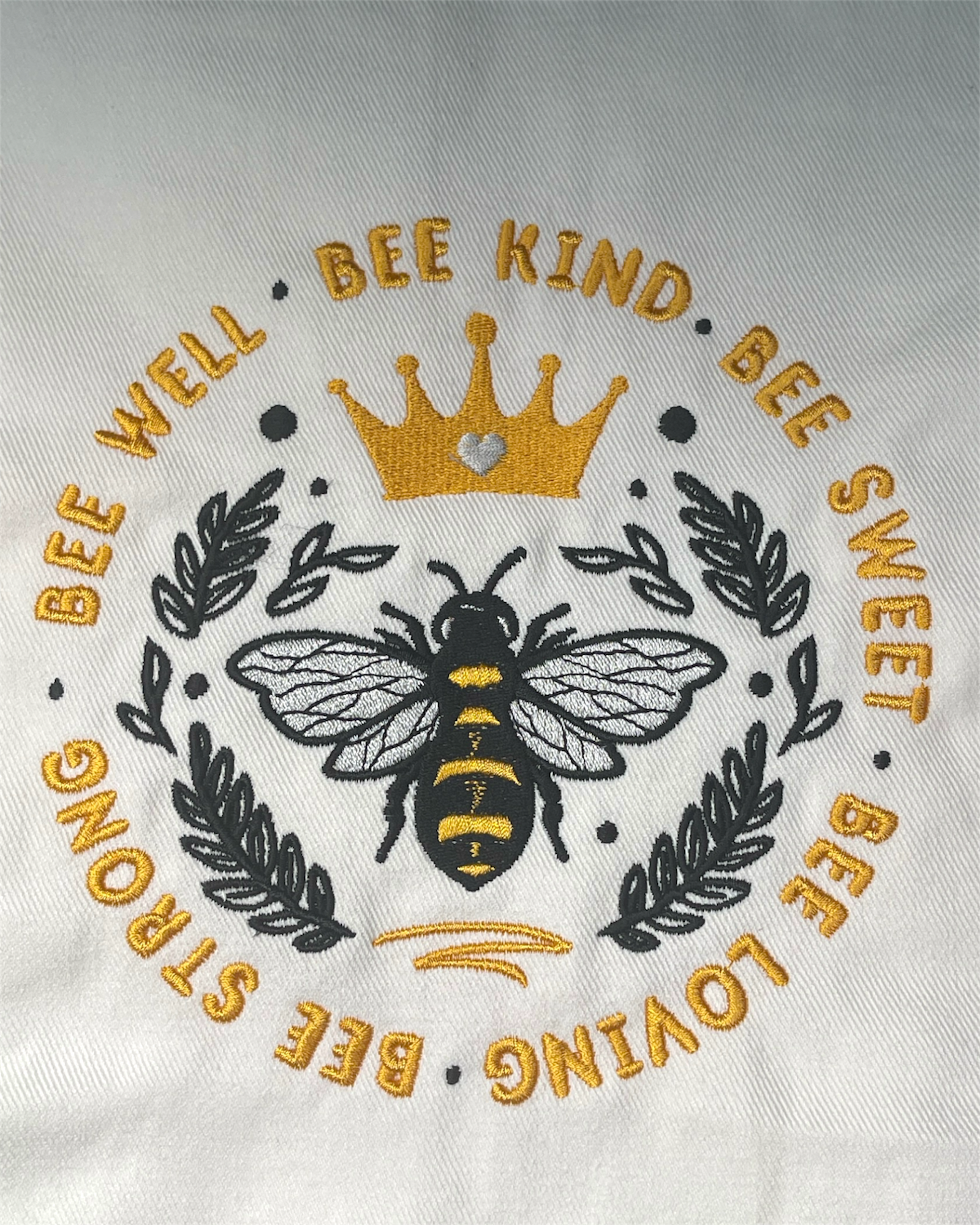 Embroidered Apron - Bee Kind Circle